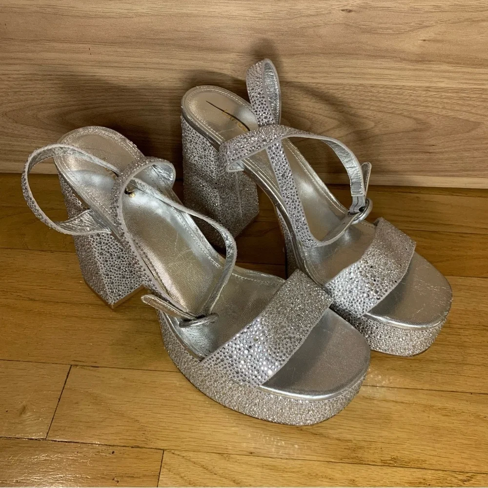 Larroude platform sandals